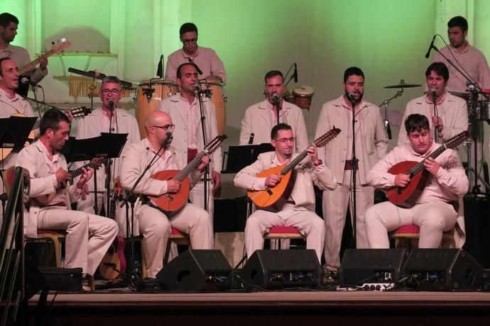 Calicanto en el Convento Santo Domingo de la Villa de Teguise con Voces Solidarias