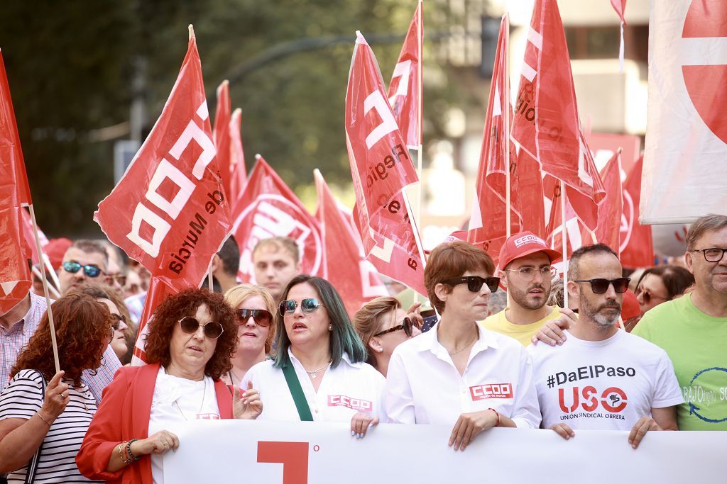 Todas las imágenes de la manifestación del 1 de Mayo en Murcia