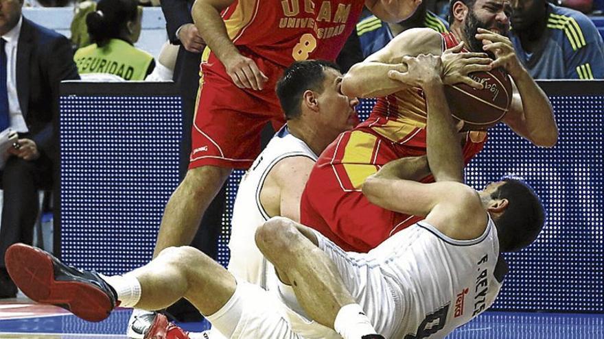 El Real Madrid y el Laboral Kutxa pasan a semifinales