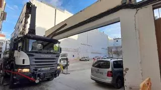 Comienza la construcción del aparcamiento en la calle Julio Romero de Torres de Cabra