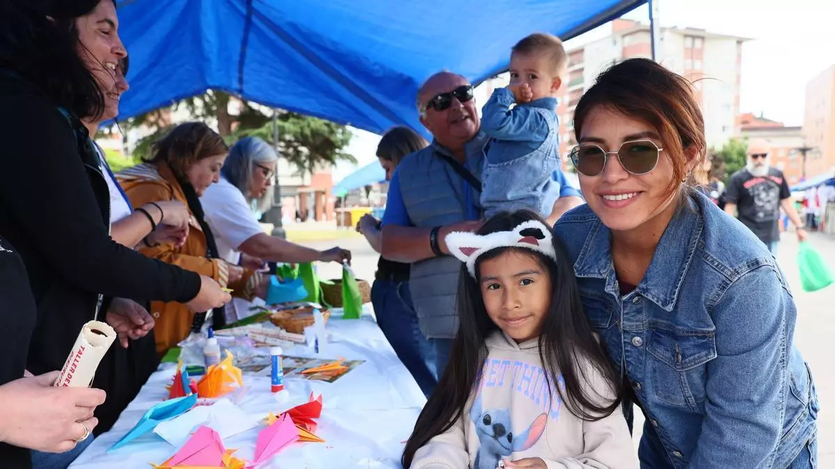 Nueva iniciativa para dinamizar el mercadillo de La Corredoria