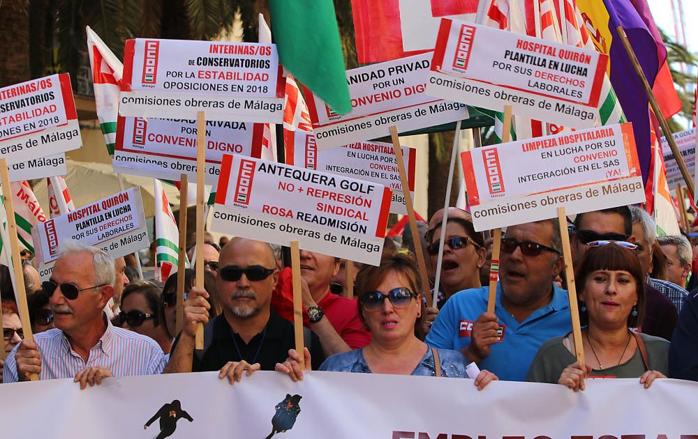 Miles de personas secundan en Málaga la marcha central del Primero de Mayo en Andalucía