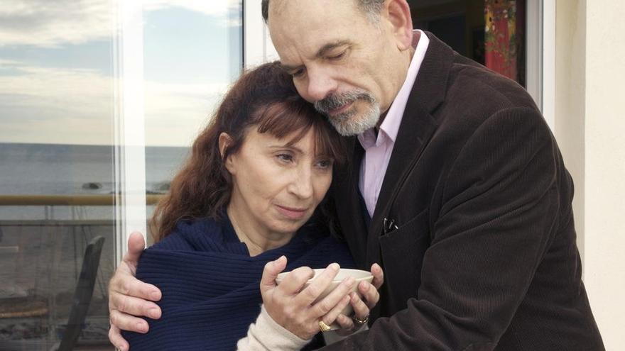 Ariene Ascaride y Jean-Pierre Darroussin, en &quot;La villa&quot;.  // Agat Filmes &amp; Cie/ France 3 Cinema