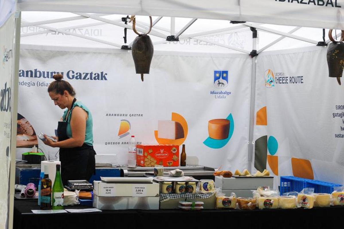 La Feria del Queso inunda las calles de Fuentasaúco La Feria del Queso inunda las calles de Fuentasaúco