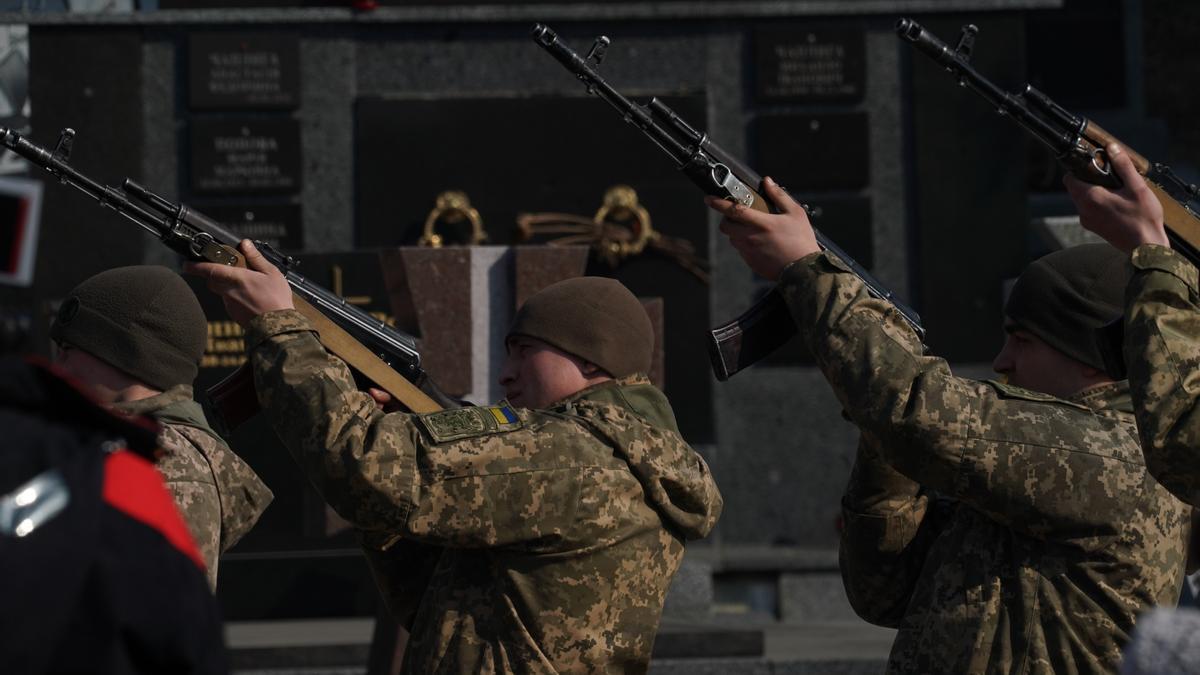 Funeral de cuatro militares ucranianos.