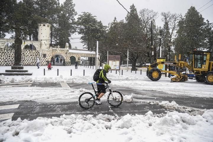 NIEVE EN LA CUMBRE