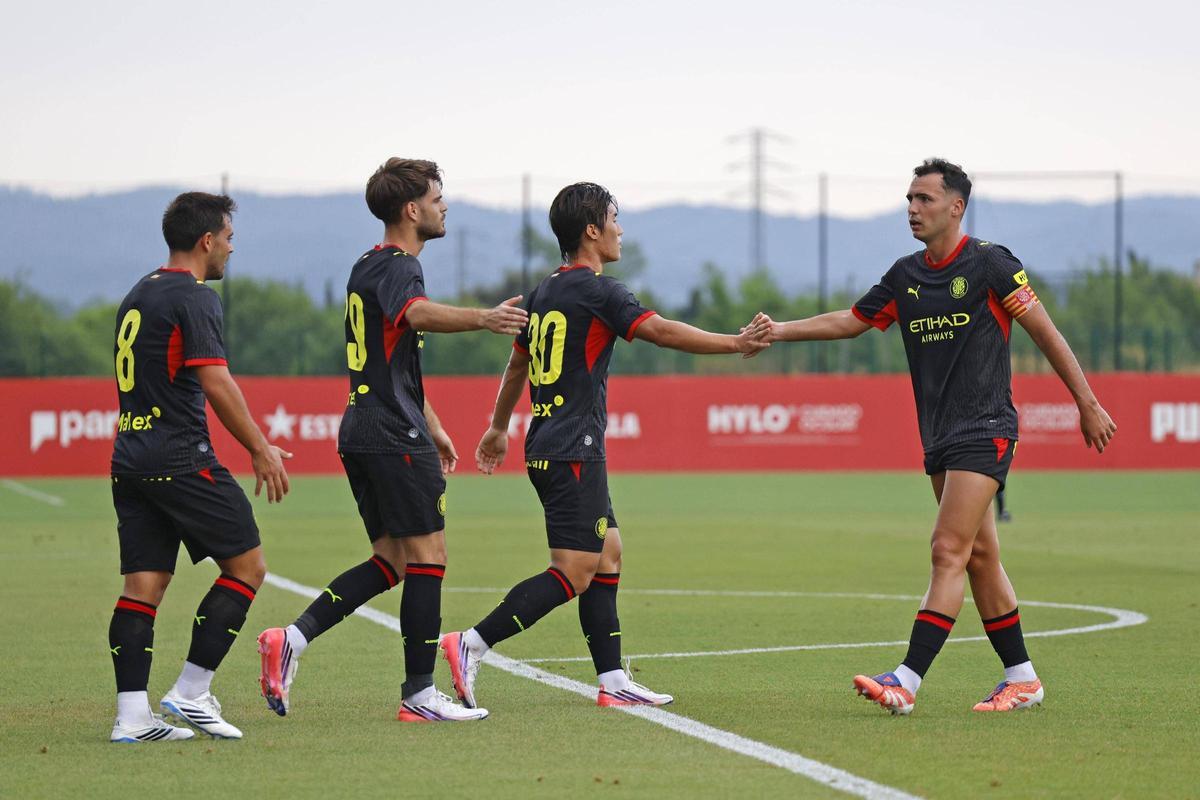 Les imatges del partit amistós entre el Girona i el Sabadell