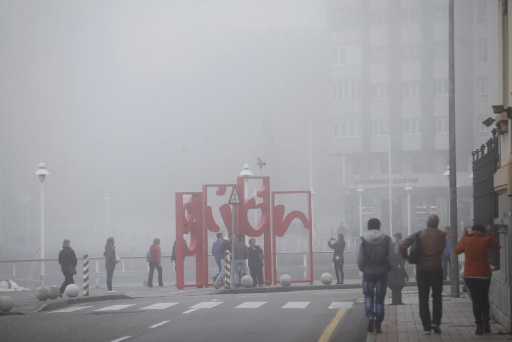 Niebla en Gijón