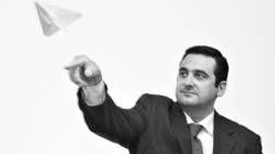 Alex Cruz DIRECTOR GENERAL DE CLICKAIR: "No me contrataron para seguir la línea de Iberia"
