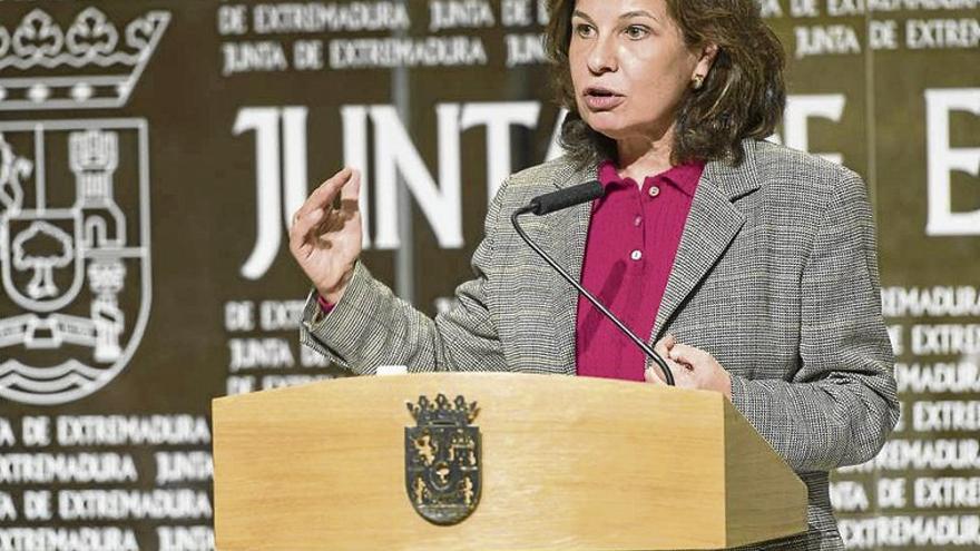 La Junta ve más factible avanzar en la negociación presupuestaria con el PP