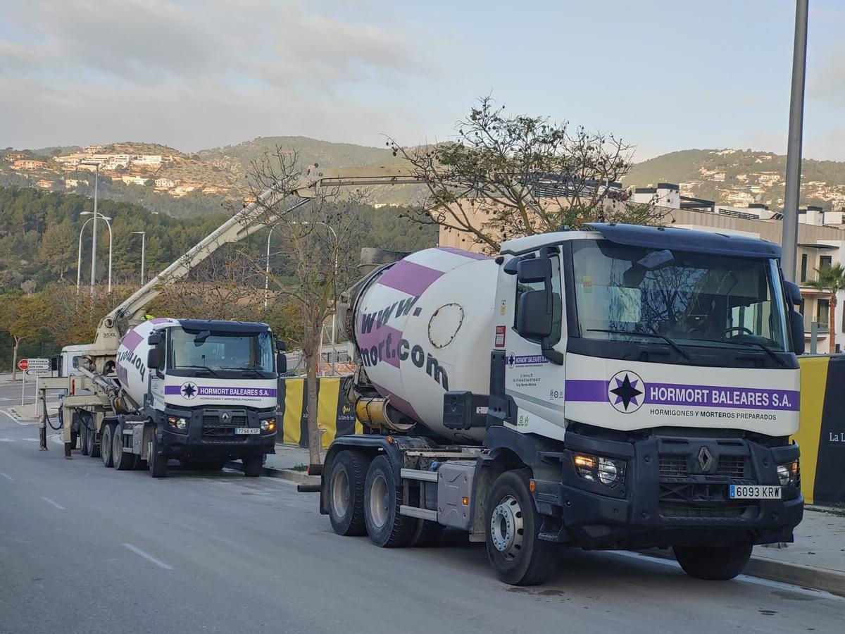 La flota de camiones ed la empresa de hormigones Hormort ha sido renovada.