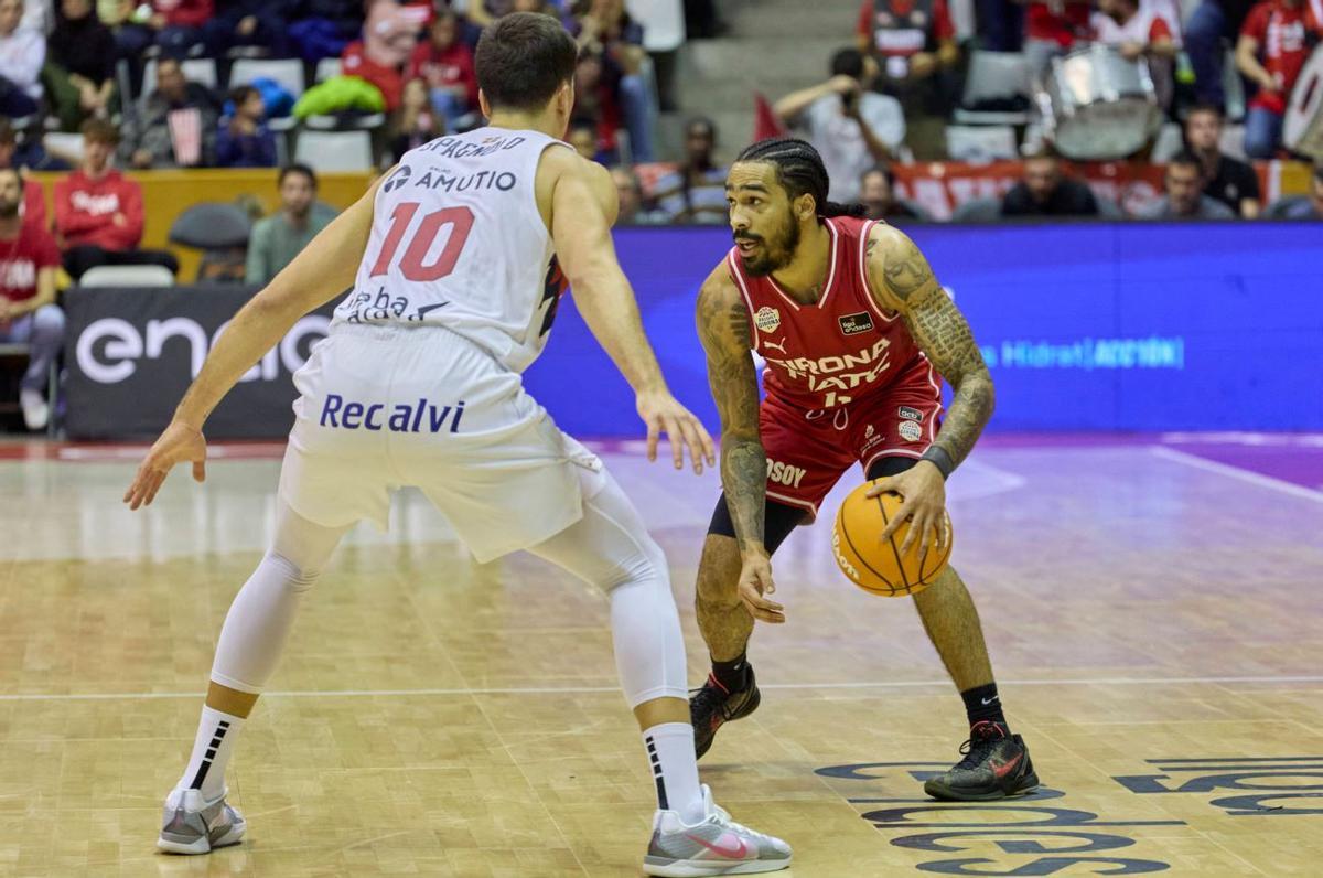 Acció de Livingston en el darrer partit, davant el Baskonia