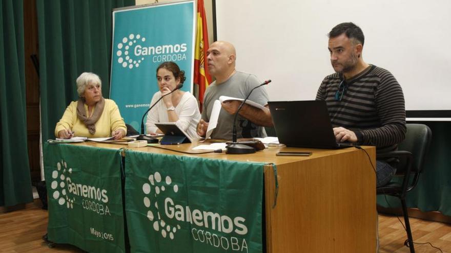 20 personas deciden el apoyo de los presupuestos municipales por Ganemos