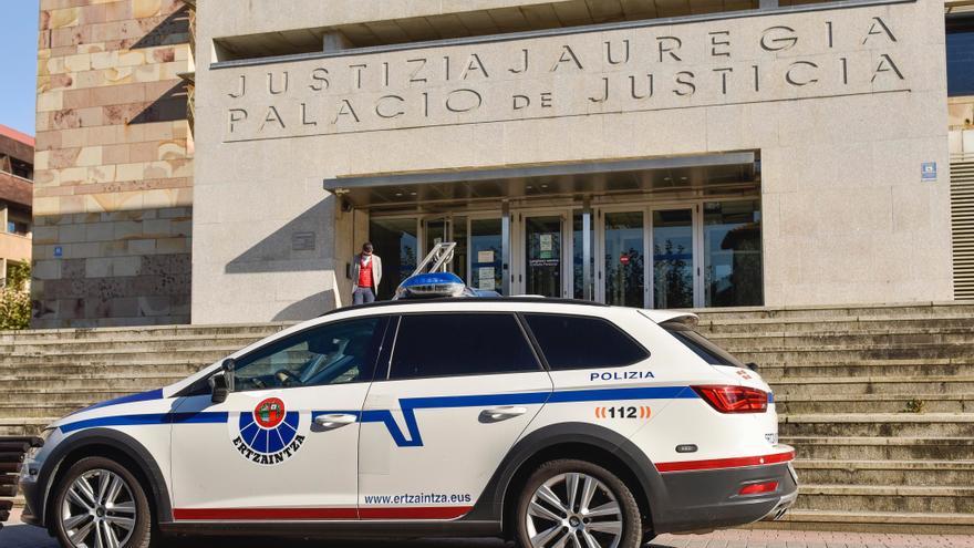 El juez envía al psiquiátrico al estudiante acusado del tiroteo en la Universidad del País Vasco