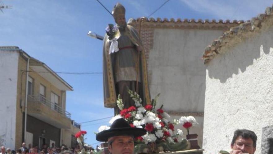 Guarrate honra a su patrón, san Gregorio, con misa y bailes regionales