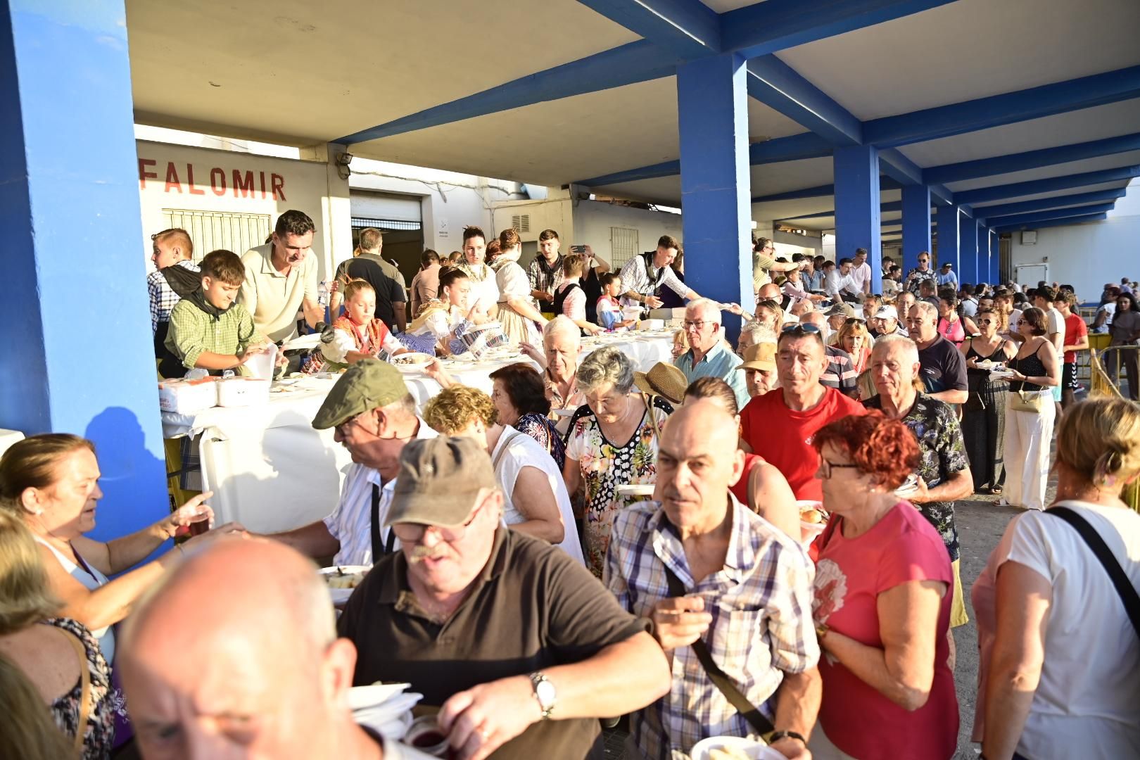 Galería | Torrà de sardinas en el Grau en Sant Pere