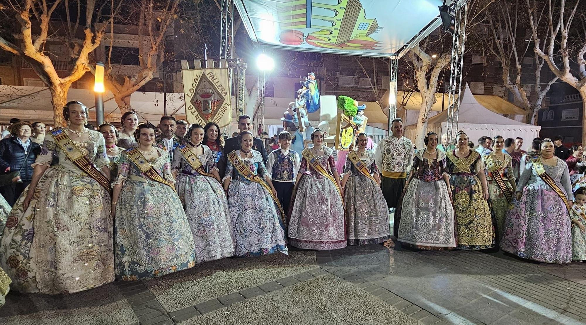 Las imágenes de la entrega de premios de las Fallas de Tavernes de la Valldigna