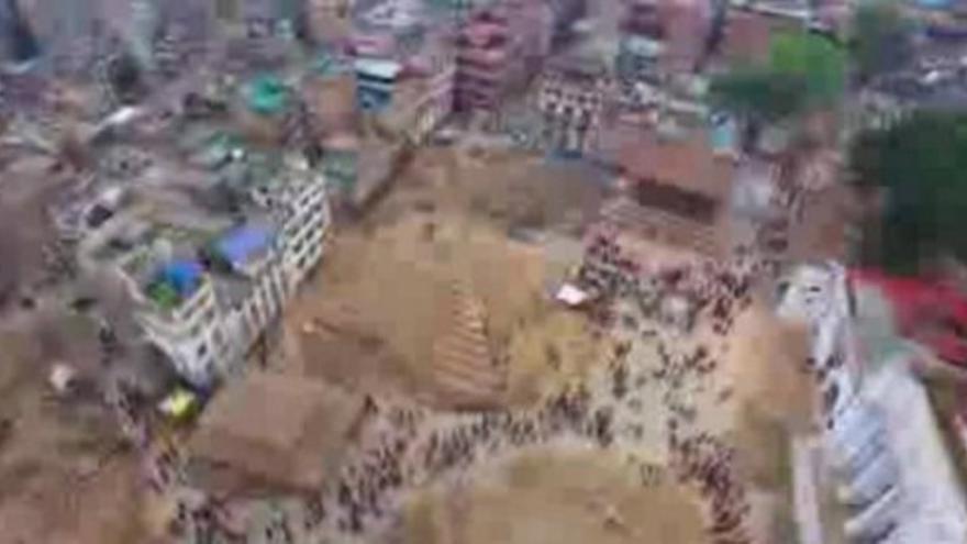 Terremoto Nepal: La devastación en Katmandú, a vista de dron