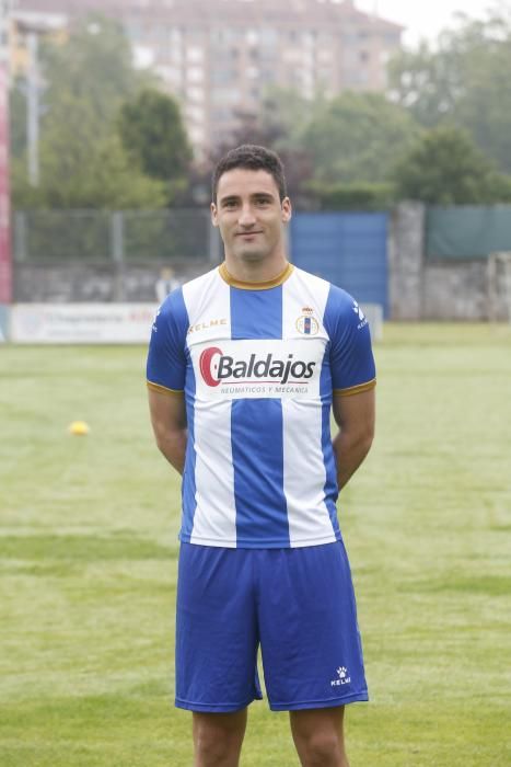 Presentación de la plantilla del Avilés