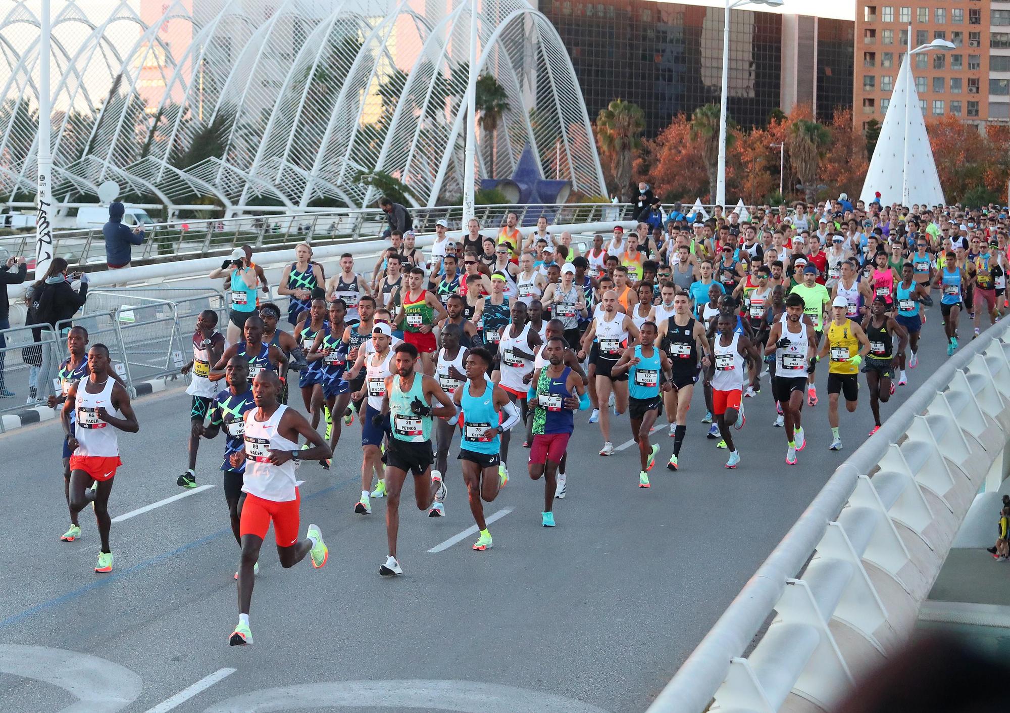 Salida del Maratón Valencia 2021