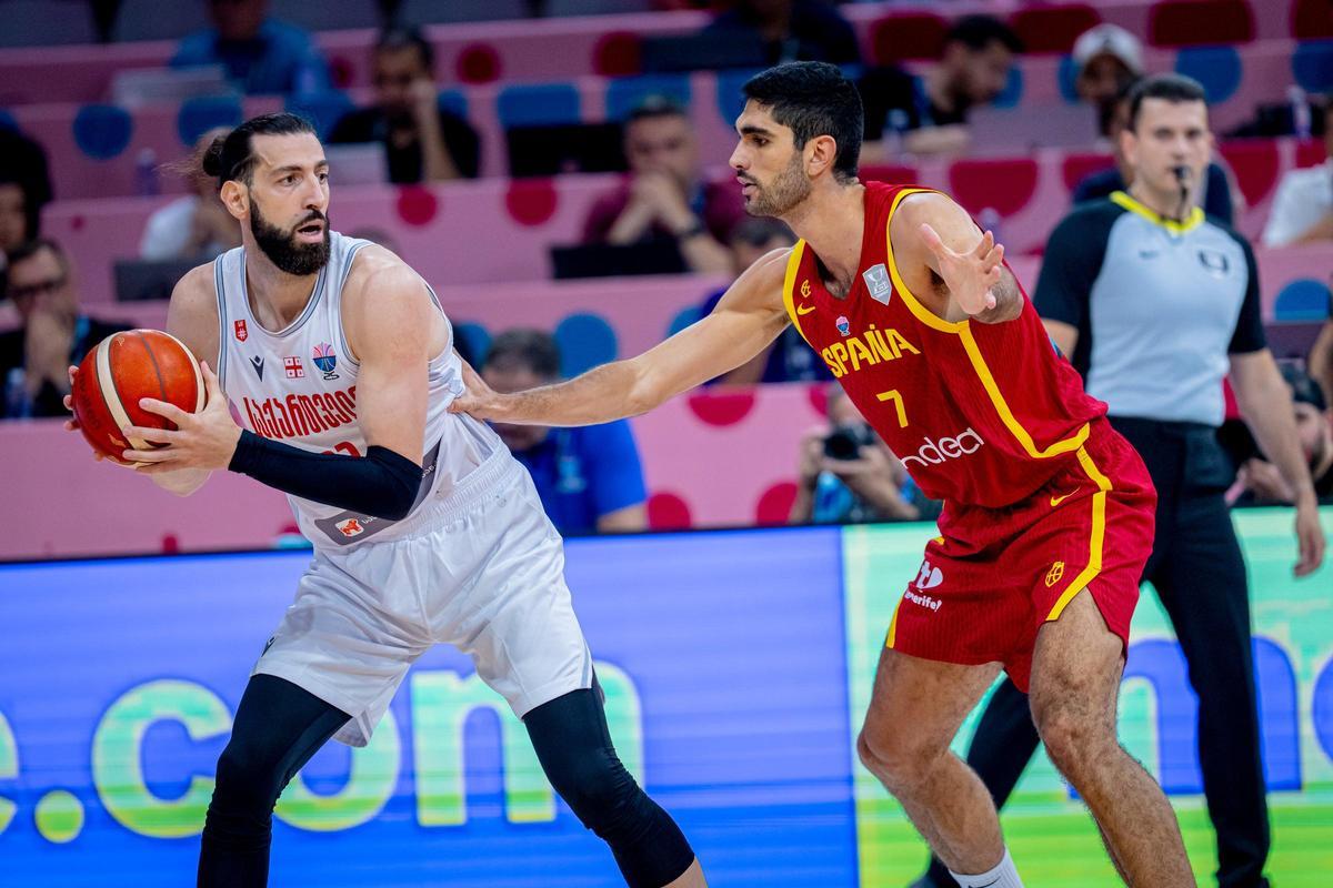 Aldama y Shengelia en el partido entre Georgia y España