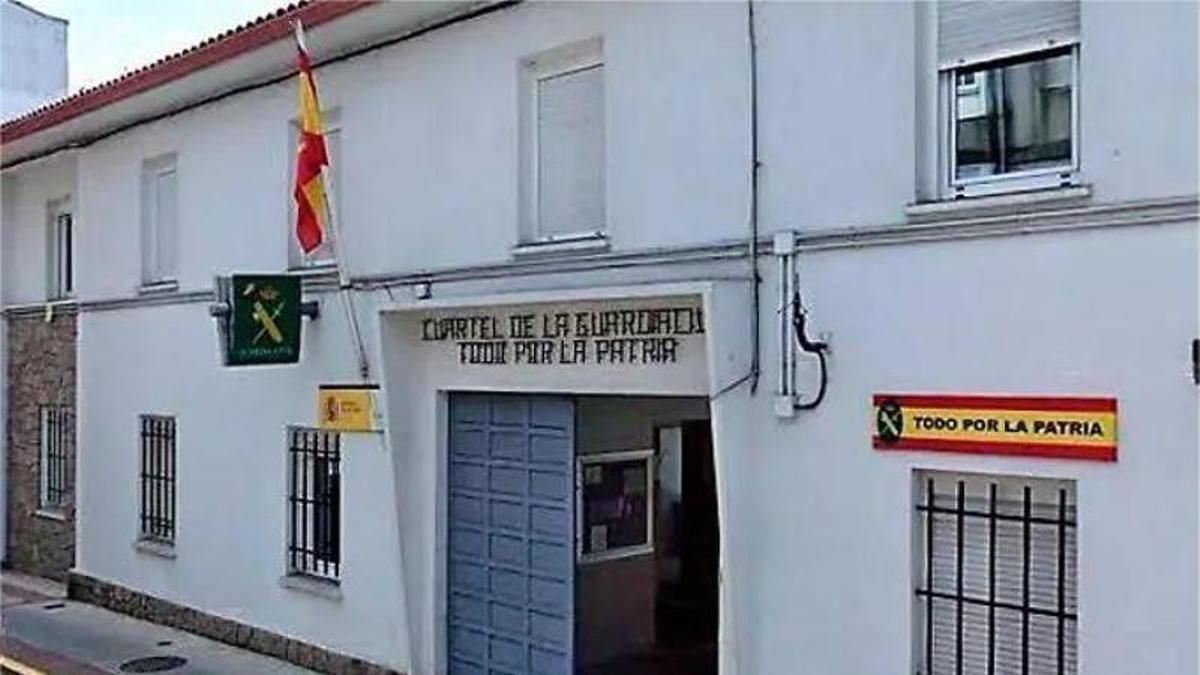 Puesto de la Guardia Civil de Carballo.