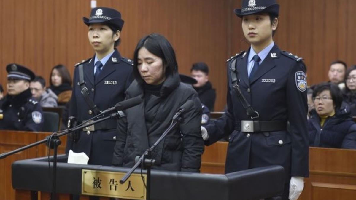 El caso de la niñera china ejecutada por provocar un incendio y matar a la familia para la que trabajaba