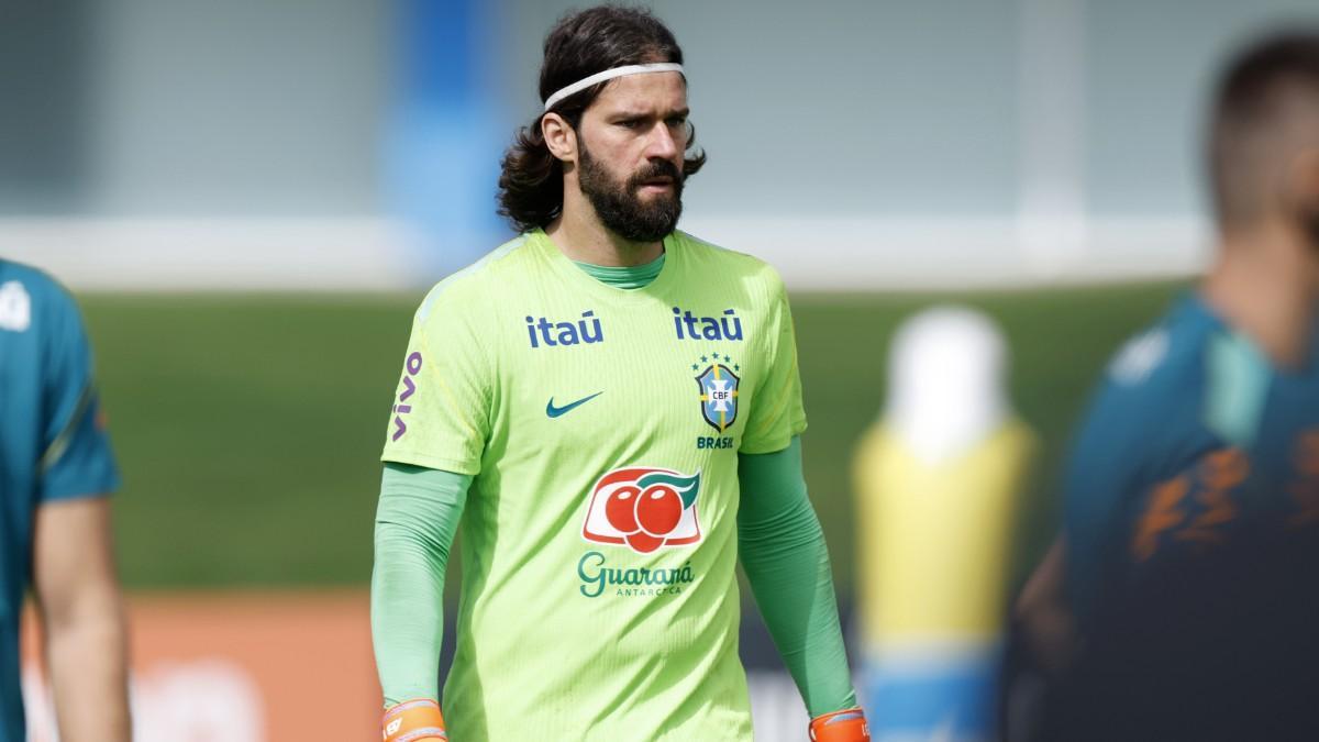 Alisson está concentrado con Brasil preparando el Mundial