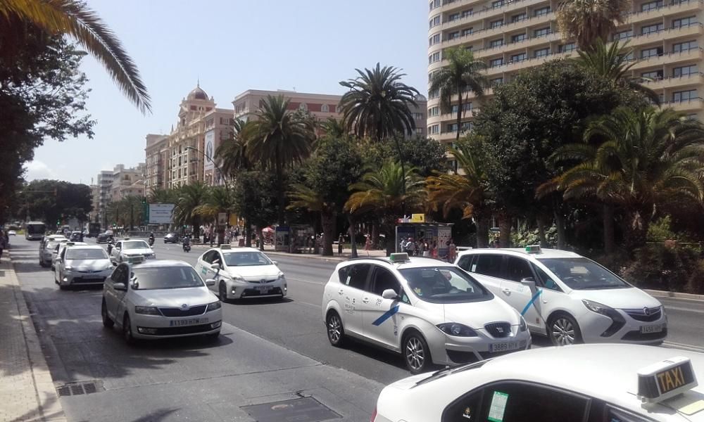 Manifestación de taxistas en contra de Cabify.