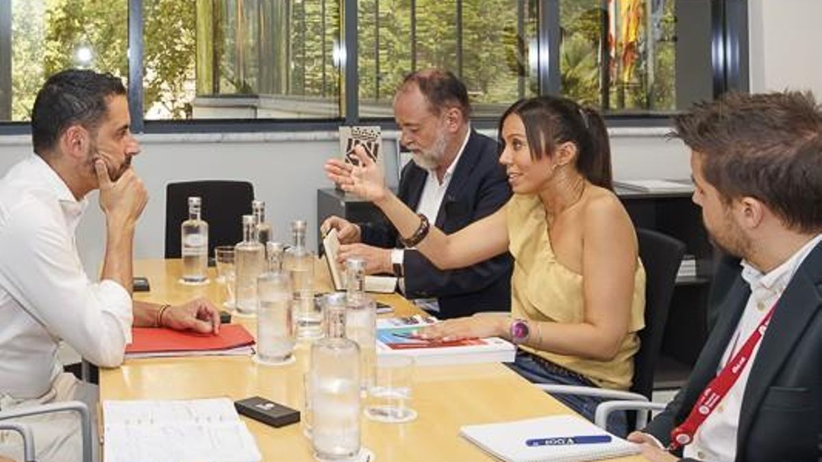 Bielsa se reúne con la portavoz socialista en la Diputación de Barcelona