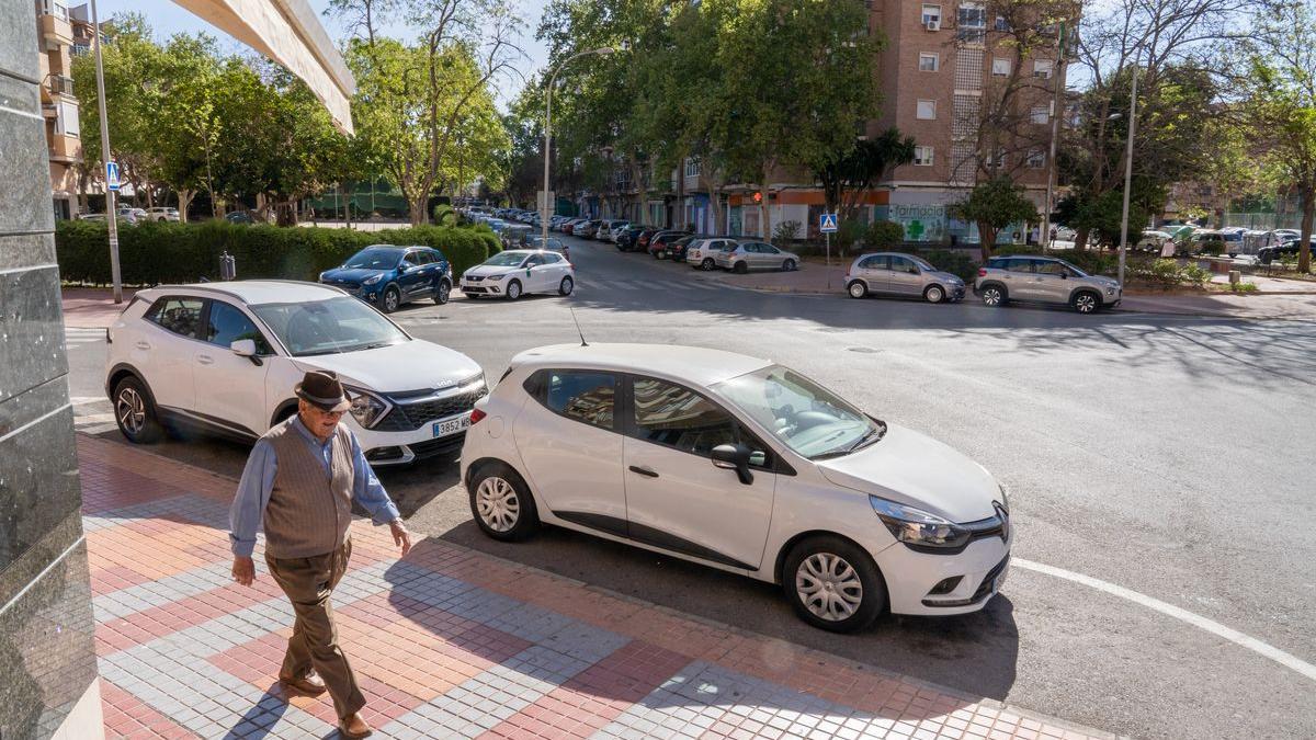 Calle Miguel Hernández, situada en El Ensanche.