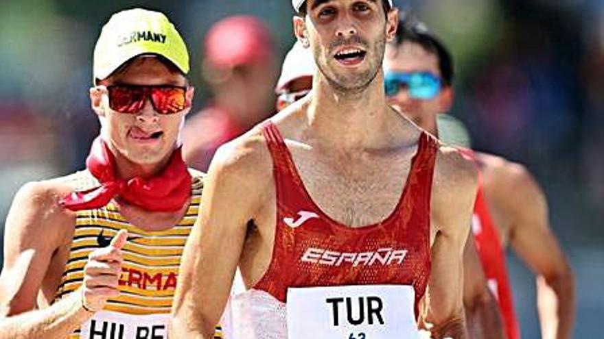 El olímpico Marc Tur se apunta al ‘10K Playa d’en Bossa’ 2022