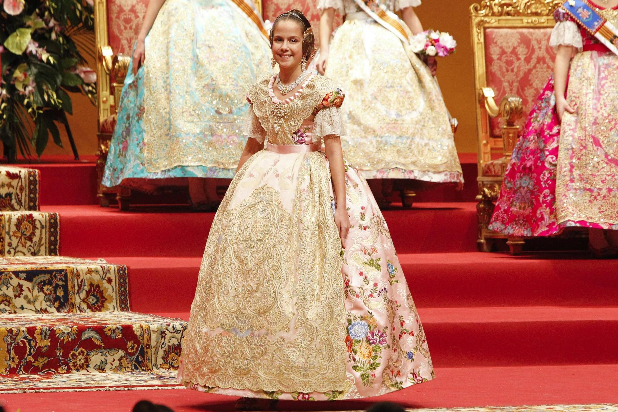 2017. Clara Parejo. Rosa cuarzo.jpg