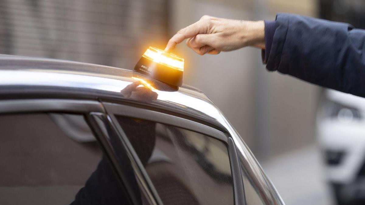 VÍDEO | Així és la balisa V16