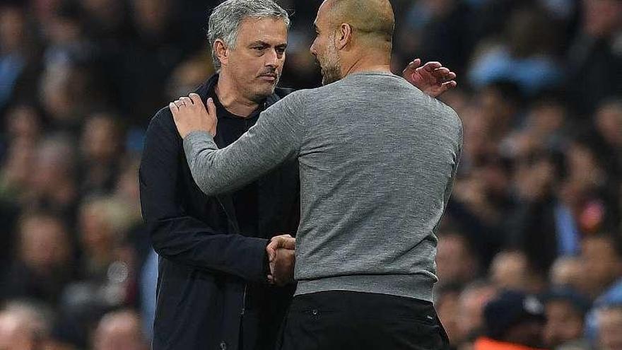 Mourinho y Guardiola, al final del partido.