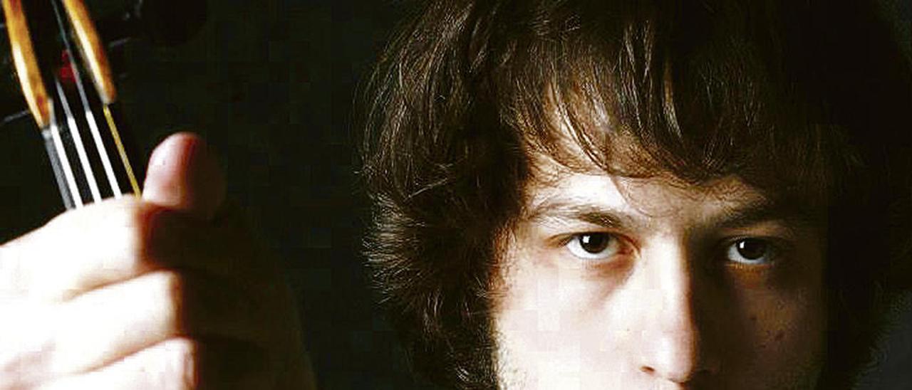 Roberto Alonso Trillo "La actividad compositiva es la misma al margen