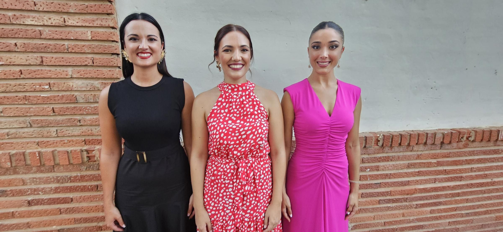 Benimamet-Burjassot-Beniferri. Eva Maria Ruiz (Libertad-Teodoro Llorente), Paula Domenech (Plaza Luis Cano) y Carla Marcos (Mariano Benlliure)