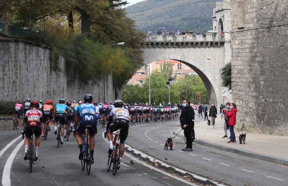 Las imágenes de la 2ª etapa de la Vuelta a España