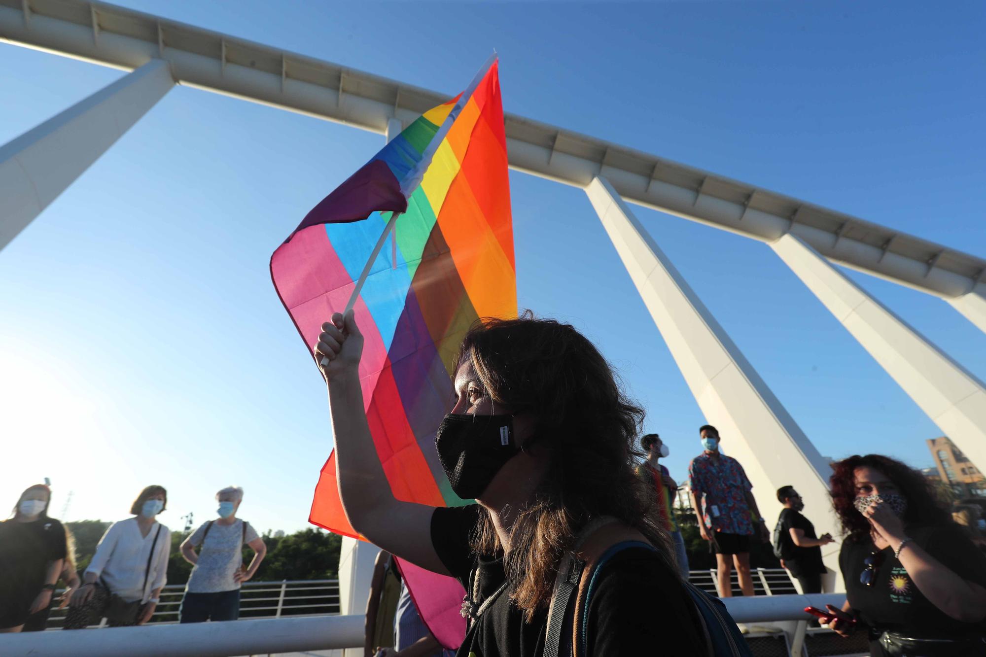 El dia del Orgullo LGTBI+ en València, fue una fiesta