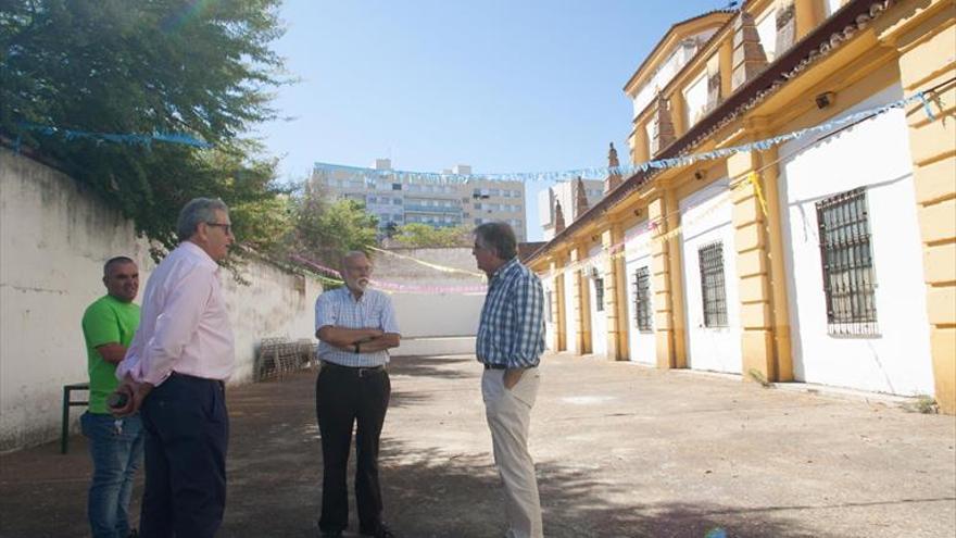 El cine de verano regresa a la corrala de la iglesia del Gurugú