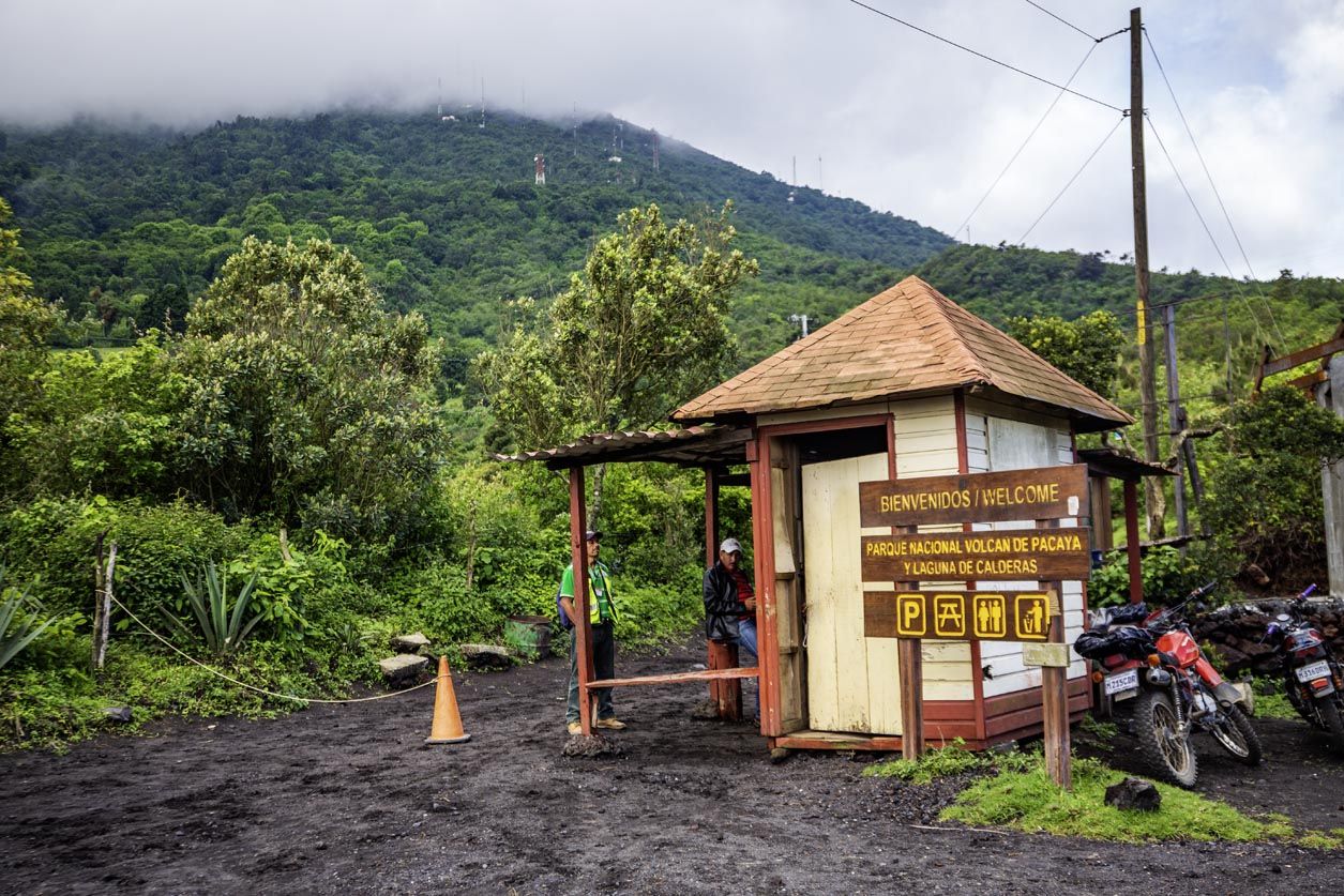 El acceso al volcán Pacaya