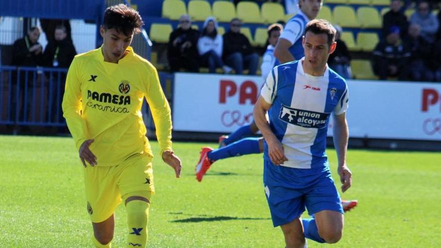 El Alcoyano gana al Villarreal B y se sitúa colíder junto al filial del Barcelona