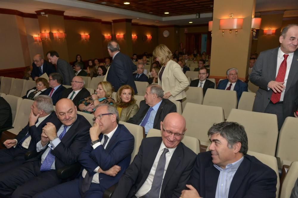 Toma de posesión en el Colegio de Médicos