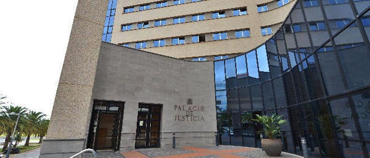 Palacio de Justicia de Santa Cruz de Tenerife.