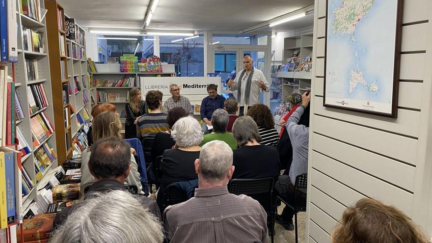 Poesía de Bartomeu Ribas en la librería Mediterrània