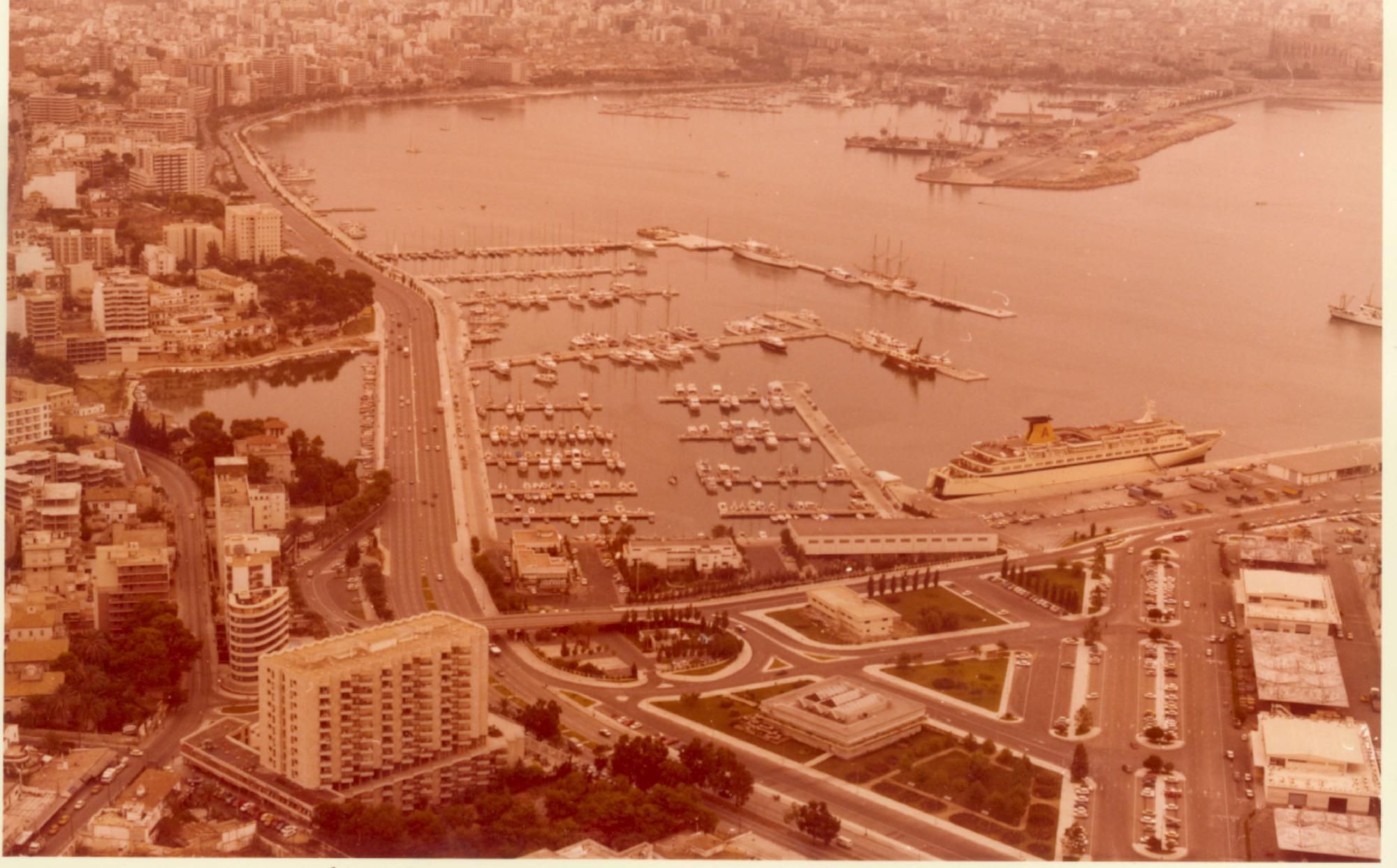 Wie sich Palmas Promenade "Paseo Marítimo" im Laufe der Zeit verändert hat