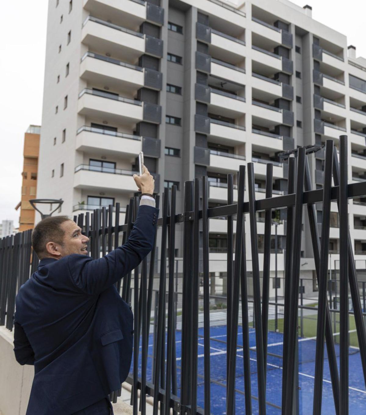 Quinze imputats en l’escàndol dels habitatges de Les Naus