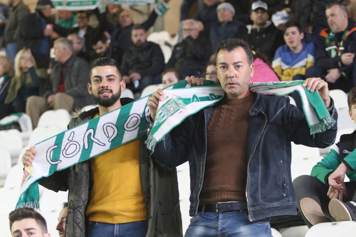 La afición blanquiverde en el Córdoba-Granada