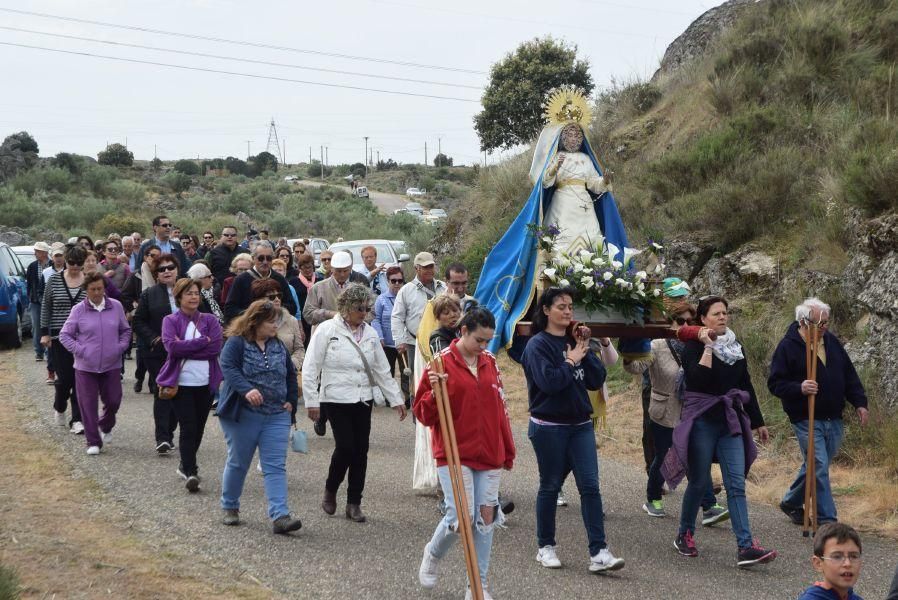 Romería del Cristo en Muelas del Pan.