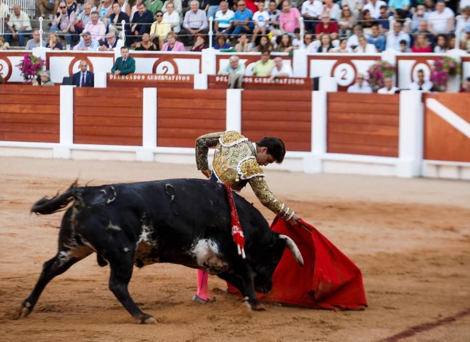 Novillada en El Bibio en la Feria de Begoña 2018.